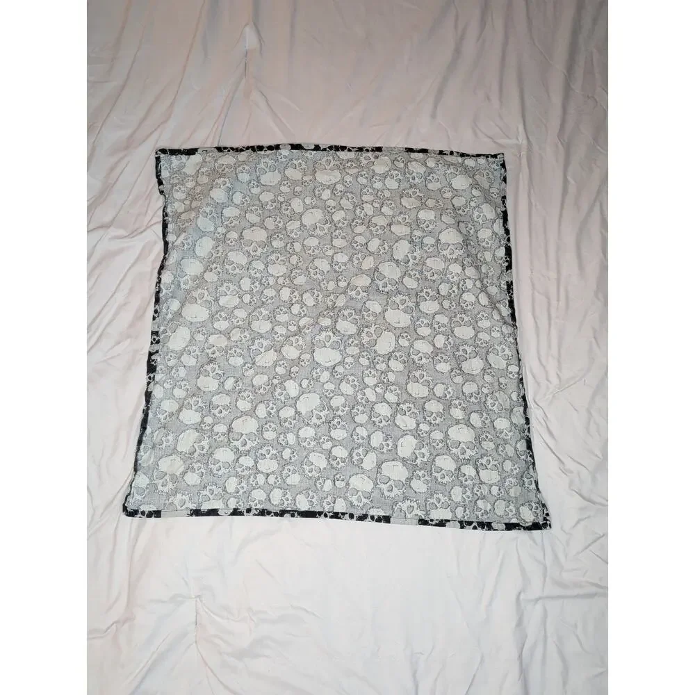 Represent Yourself Black & White All-Over Skull Print Bandana
